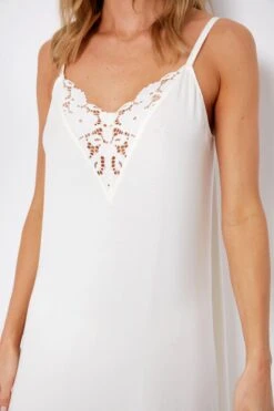 Eberjey Ivory Naya Double Inset Chemise -Urban Motion 0IEtm8i4nRcoUDEpdaVAQ6gAemWOQdl9 1