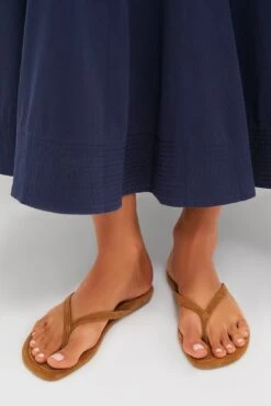 Staud Tan Freja Thong Sandal -Urban Motion 23M60A7H1YyX4FhLxLPn5C07R1fWL8Lp 1