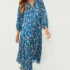 Navy Floral Zoe Maxi Dress -Urban Motion 2LsmRGvMampFFAxJdE1wTtCJUE44nelF 1