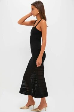 Black Vallarie Midi Dress -Urban Motion 3ALL8t0u3Kz57uVl4ujBGt9fHBKGLloS 1