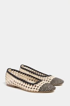 Staud Cream And Black Nell Crochet Ballerina -Urban Motion 3wNJH8RBrM0UV0kp74T0vcArA2GZ2Nv9 1