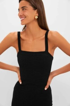 Black Vallarie Midi Dress -Urban Motion 4UBSwF2JLk7aOFT8CGFSFUMr9O104mML 1