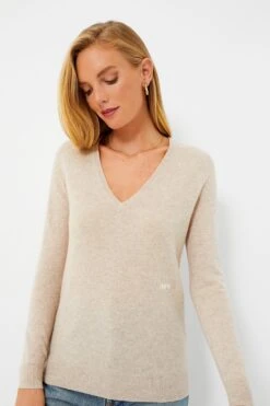 Sandstone Cashmere V-Neck Sweater 13 Sandstone Cashmere V-Neck Sweater -Urban Motion 7LPbgQsbUzoCGCbGiCDbKc0ERL3JStTI 1