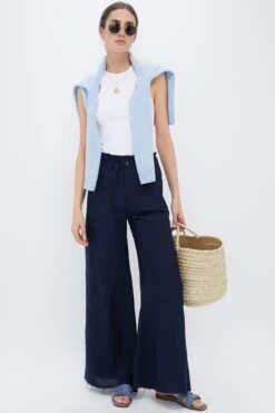 Blue Combo Muse Sandals -Urban Motion 8lh3Kzc6XZIDf6DRGARJ7PMlqGukZAif 1