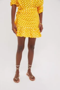 Lemonade Short Ruffle Power Pareo