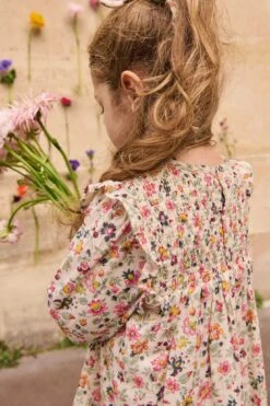 Louise Misha Cream Wild Flowers Saralou Dress -Urban Motion CDAEKjdAsnvT7oWsCBr6ByjDQemB0S1h 1
