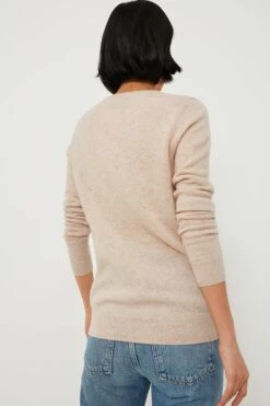 Sandstone Cashmere V-Neck Sweater 12 Sandstone Cashmere V-Neck Sweater -Urban Motion CVDW3KSDlj9AEP4IwY5kiBMtFM6qyvQf 1