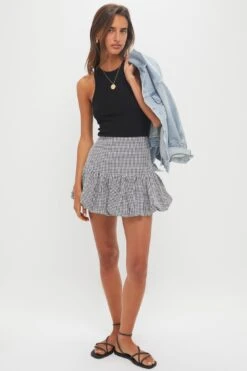 Black Gingham Seersucker Ines Bubble Skirt 13 Black Gingham Seersucker Ines Bubble Skirt -Urban Motion Cayro7T35gnIdQ5Ar82HTYbWBv7FEK4F 1
