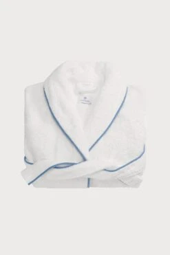 Azure Cairo Robe -Urban Motion CklMddQfYzVQWFdDrVdghxtRAst8vGgY 1