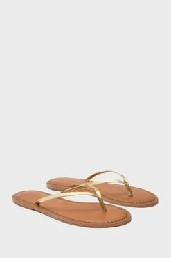 Vineyard Vines Gold Skinny Strap Flip Flops -Urban Motion D8BzzihavOqPbferkv3P53QEwxH7fFrk 1