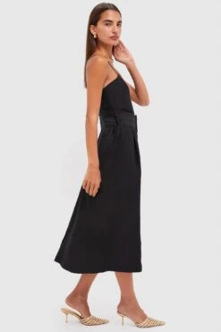 Black Artichoke Dress With Belt -Urban Motion DsvA4JZbxzJeuK5mecZetzzJXSqwVGCI 1