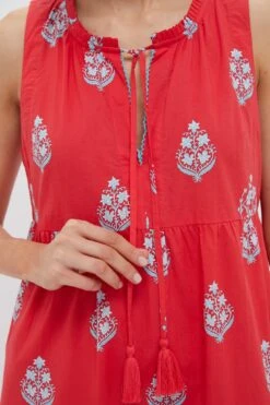 Scarlet Bouquet Blockprint Salty Paloma Caftan -Urban Motion F5N2oXgGXO5AN4xrntCDqdjlc801lQ9C 1