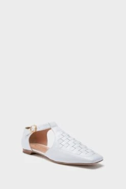 White Calf Nuna Flats