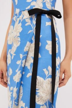 Cinefila Madera Maxi Dress -Urban Motion J118AQ9XXWVvFQ3Be06FO81mmHeu5S3w 1