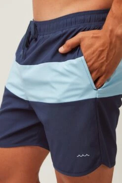 Men's Navy Stripe Boardie 6 Men's Navy Stripe Boardie -Urban Motion JOrS2pInKDTq9301hAayNoVcXoNyy5aX 1