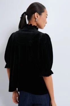 Black Velvet Selena Blouse 11 Black Velvet Selena Blouse -Urban Motion Jio3BCzCaIbOg3SpX9ciEmiByBEAkCtD 1