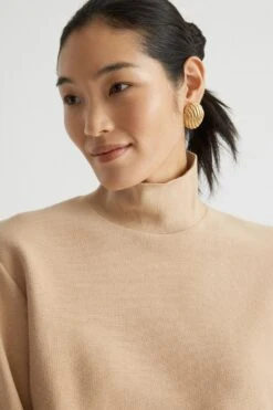 Gold Diana Earrings -Urban Motion MV3J4ciV2SUTlweyEdYHoejR1SOKGfyo 1