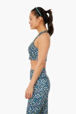Courtside Floral Logan Sports Bra 10 Courtside Floral Logan Sports Bra -Urban Motion N4DhJSBWeAAyTW7yqmKS2wdzie0A9xxe 1