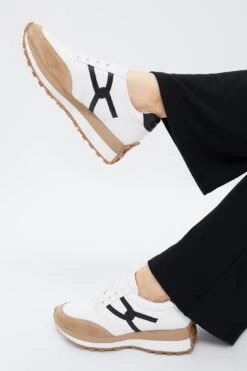 Veronica Beard Coconut And Black Valentina Sneakers -Urban Motion OO1gdNZNt5ijmaGOZvk5TchDnawCILhZ 1