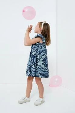 Exclusive Blue Charlough Print Flutter Sleeve Dress 10 Exclusive Blue Charlough Print Flutter Sleeve Dress -Urban Motion OTVbOcl76yI4ouSmLfblHm1aY45ElJwS 1