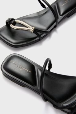 Black Mazza Sandals -Urban Motion PUQ9hJyl99bNcLlkfI2yXCCpykF6xoOD 1