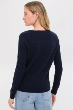 Navy Cashmere V-Neck Sweater 14 Navy Cashmere V-Neck Sweater -Urban Motion R4oQwVlagaHyK91VwXye0EXnt4sJNNfv 1