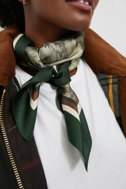 Foxhunt Toile Medium Silk Scarf -Urban Motion RIXMv7eSYYS4Ghjf1squvOacyfbKmFMh 1