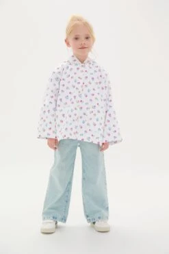 Louise Misha White Felicita Flowers Felvet Raincoat 15 Louise Misha White Felicita Flowers Felvet Raincoat -Urban Motion SmNPbILkjUUwMZZzcA0EaoJ9eTxvSi6g 1