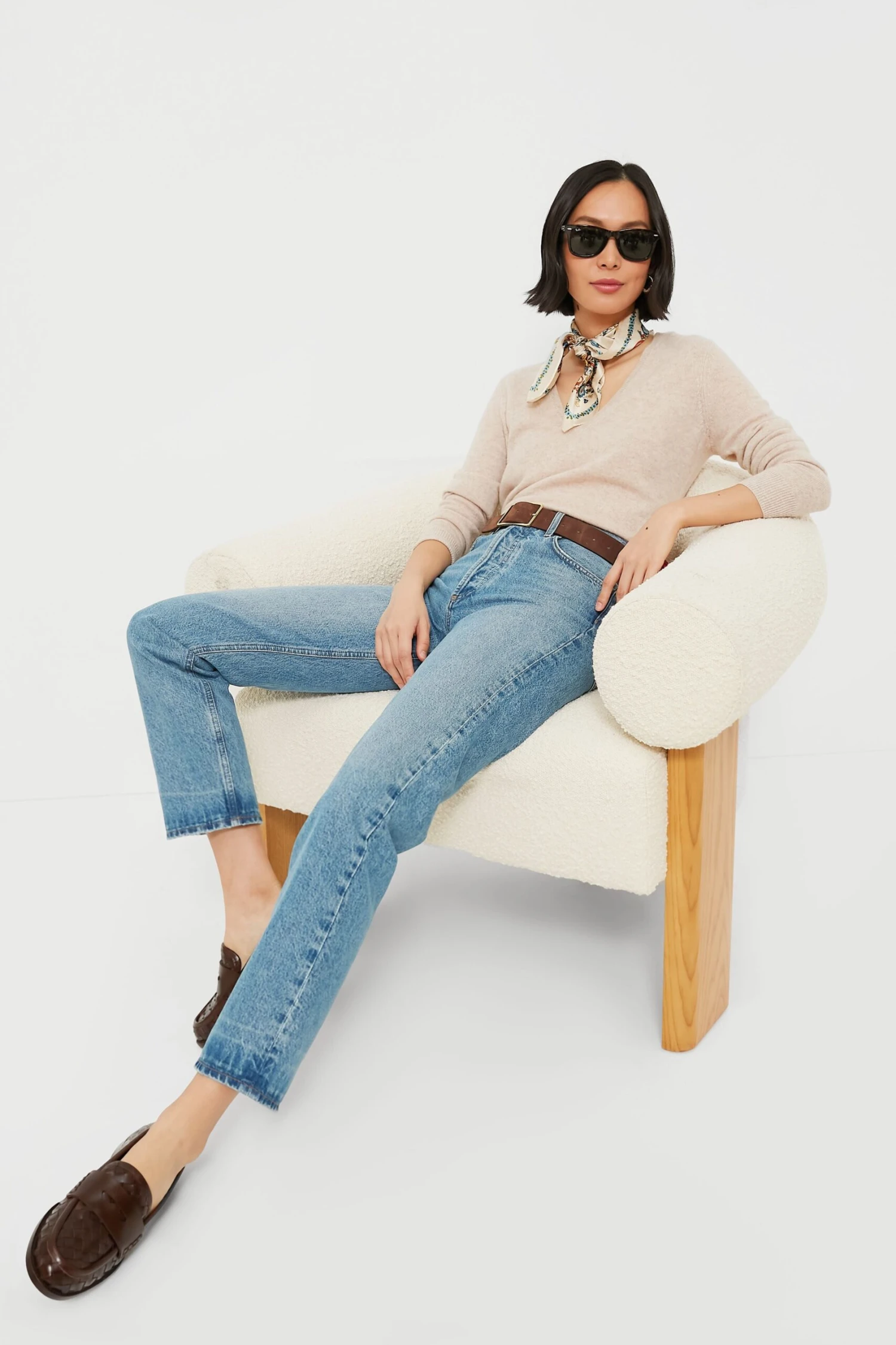 Sandstone Cashmere V-Neck Sweater 9 Sandstone Cashmere V-Neck Sweater - Image 7