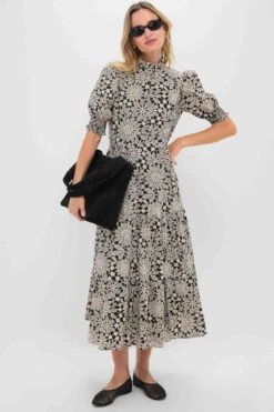 Black & Tan Printed Floral Bennett Maxi Dress -Urban Motion W9naIVl9vFQmNPq6jp6LdaOrQePEcjVj 1