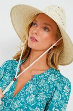 The Vista Hat White -Urban Motion XGHYhAaaHv3wv0C1H3iB7mE09WPuXij2 1