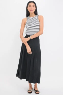 Black Atelier Pleated Maxi Skirt -Urban Motion Y0jdrqOvRKH0uNEZFgAiAILcpMzhS8NG 1