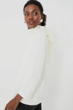 White Faye Blouse -Urban Motion YaaCoUiyUIrQ3u5WKp72nK781e875fcz 1