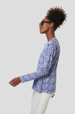 Lilac Vine Long Sleeve Ryan Boyfriend Tee -Urban Motion iFUvSYUjscoawTnzqYg3p0gepXBzf0oA 1