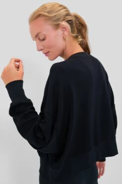 Black Cropped Oliver Pullover 10 Black Cropped Oliver Pullover -Urban Motion j9yCNTVPBSF5DXAGFqGgAvOqdEkghvrP 1