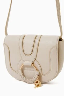 See By Chloé Cement Beige Leather Mini Hana Bag 9 See By Chloé Cement Beige Leather Mini Hana Bag -Urban Motion lU4dtK7HwJTKmPDDrLK8fDfqnDNIZJr9 1