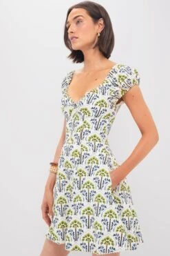 Moriche Mati Mini Dress -Urban Motion miWEZ5IVgiS1sADbIWlHiAN2UHo6FQXg 1