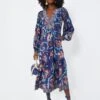 Rose Rory Print Long Sleeve Dress With Belt -Urban Motion nEHoknpFtnQSLepyLh1T6FhV6okPc6AK 1
