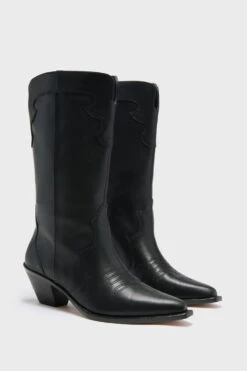 Black Leather Wilson Western Boots -Urban Motion nsn3vb4k32Y6LhdCnXOqv0BZtCOD3i5U 1