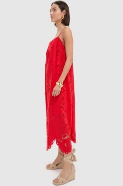 Farm Rio Red Flowers Richilieu Sleeveless Maxi Dress -Urban Motion pt3zHHHO7pUe1jErAA2lodsU6j39s2Ui 1