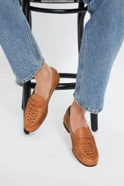 Veronica Beard Natural Penny Woven Loafers -Urban Motion r8VTQdHcL4ruSbrIqIeArosAAB2GQ6c2 1