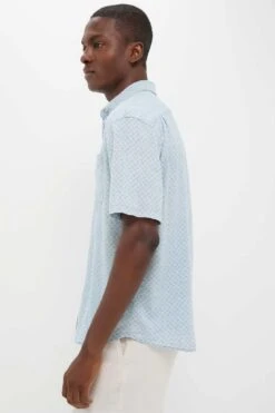 Fish Scale Breeze Shirt -Urban Motion rdKoPrNau0KvVOTCGI8dFxWRdzqruB4d 1