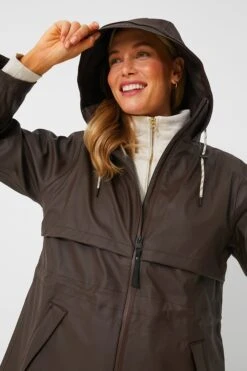Varley Dark Truffle Alyssa Rain Jacket -Urban Motion suiPBByd6j8lBNMENvWt4qcyFMGg05mQ 1