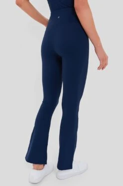 Navy High Rise Compression Millie Yoga Pant -Urban Motion u4iNLdLovvEjRtQxknQM1eZICsBLt3zE 1