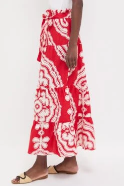 Nike Red Sanaa Skirt -Urban Motion w7BsN3btxHESR2sBNmWHHWBN5A6Zt1qm 1