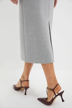 Gray Herringbone Rosewell Midi Skirt 12 Gray Herringbone Rosewell Midi Skirt -Urban Motion xq9v10u7cJLlyurxl6ta6kdffc1cS4w6 1