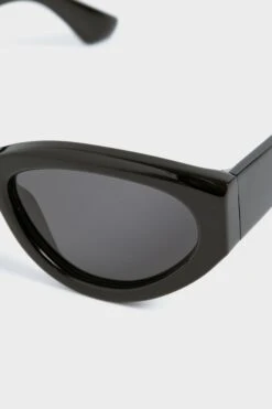 06 Black Sunglasses -Urban Motion y2Jzc4Blxyxfx4j3P0ZJE8MZkP8xf8c9 1