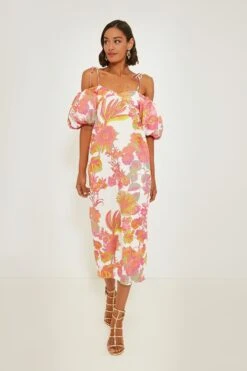 Gold Elena Lux Earrings -Urban Motion zwgFNKkdjMbGV6ZkCPGoSZLGQBuXzISs 1